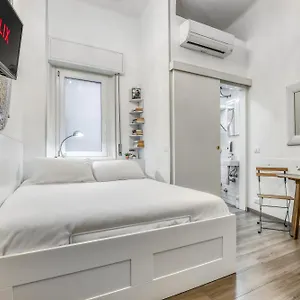 Angolo Al Ponte Micro In Pieno Centro Appartement